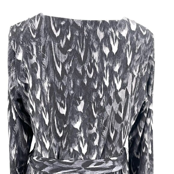 Talbots Stretch Abstract Feather Print Wrap Dress Classic Black Gray size Small - Picture 5 of 7